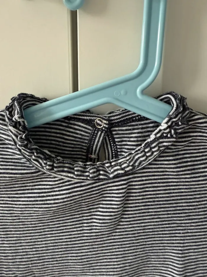 T-shirt manches longues petit bateau 5 ans - photo numéro 3