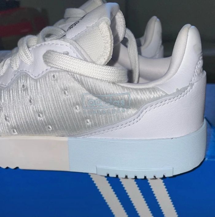 Basket adidas neuf - photo numéro 4