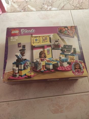 Lego Friends la chambre d Olivia.