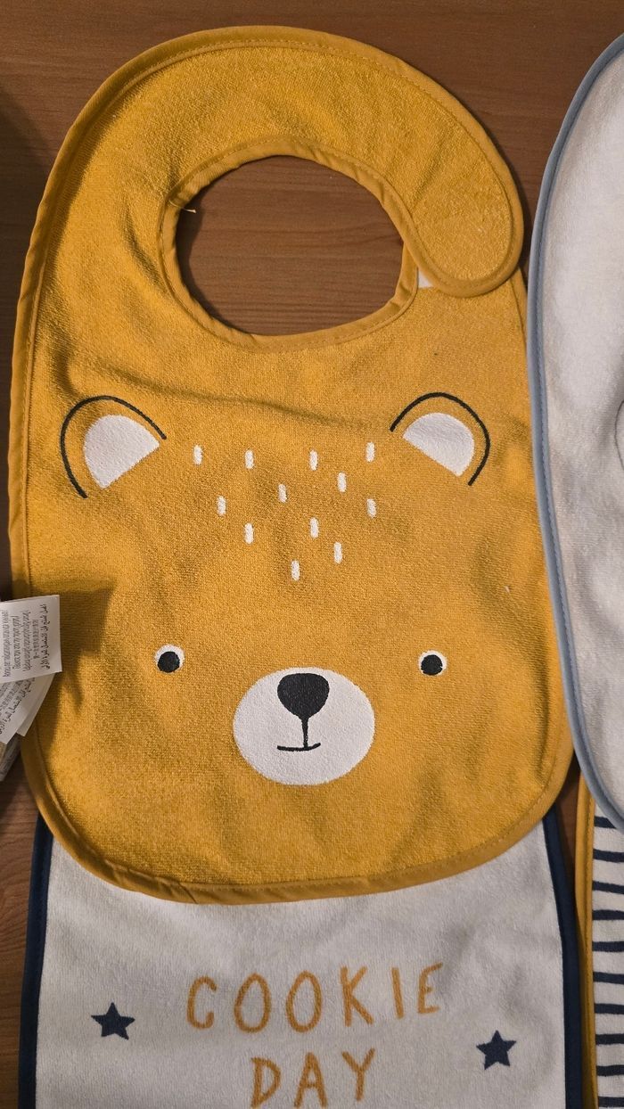 Neufs (non utilisés)🥰🤩 💙 lot bavoirs garçon 🤩🥰💙(ferme) - photo numéro 7