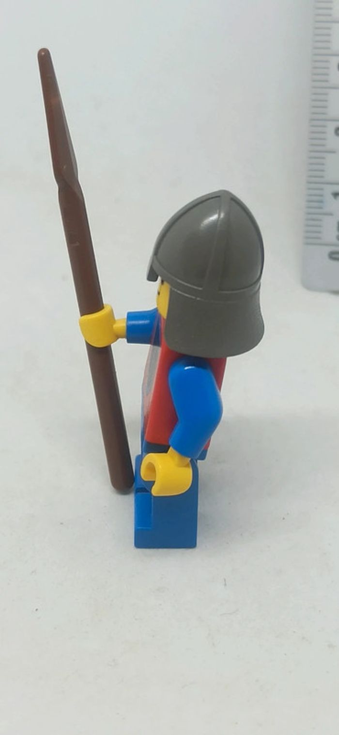 Chevalier lego avec lance - photo numéro 2