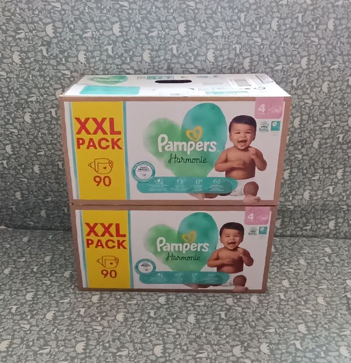 2 cartons Pampers Harmonie taille 4 🩵 - photo numéro 1