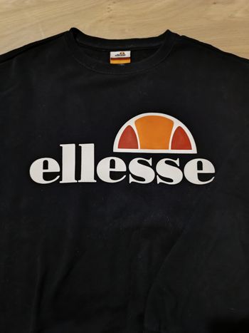 Sweat ellesse