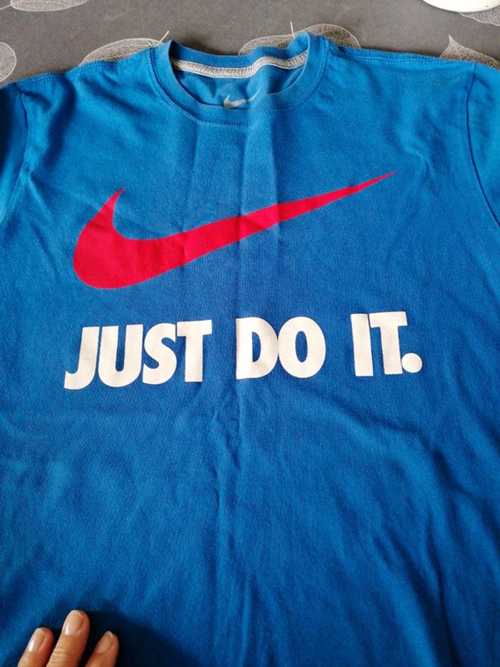 Tee-shirt Nike - photo numéro 2