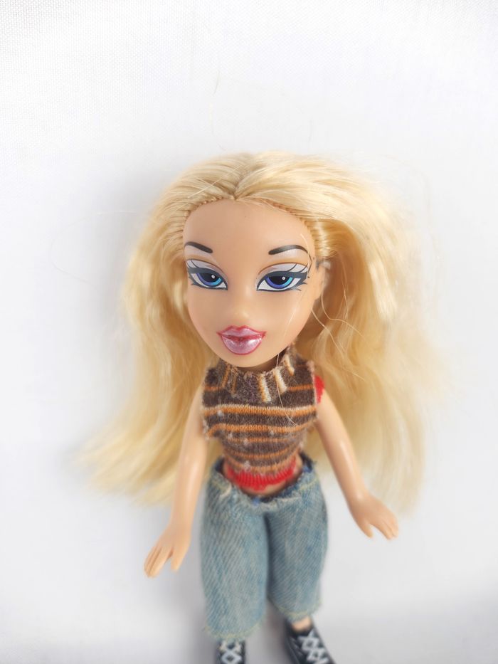 Mini Poupée Bratz Vintage 2002 - Taille 10 cm - Blonde - MGA - photo numéro 2
