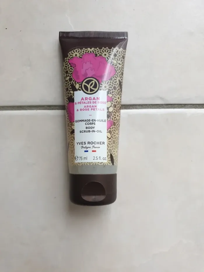 Lot 4 produits visage corps neufs - photo numéro 9