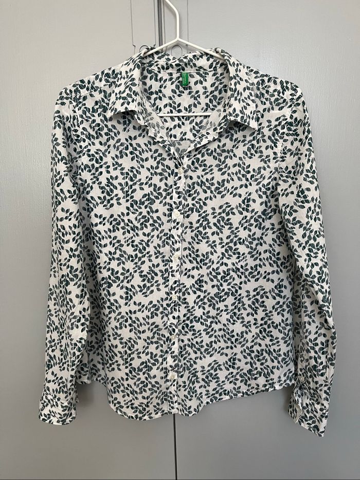 Chemise