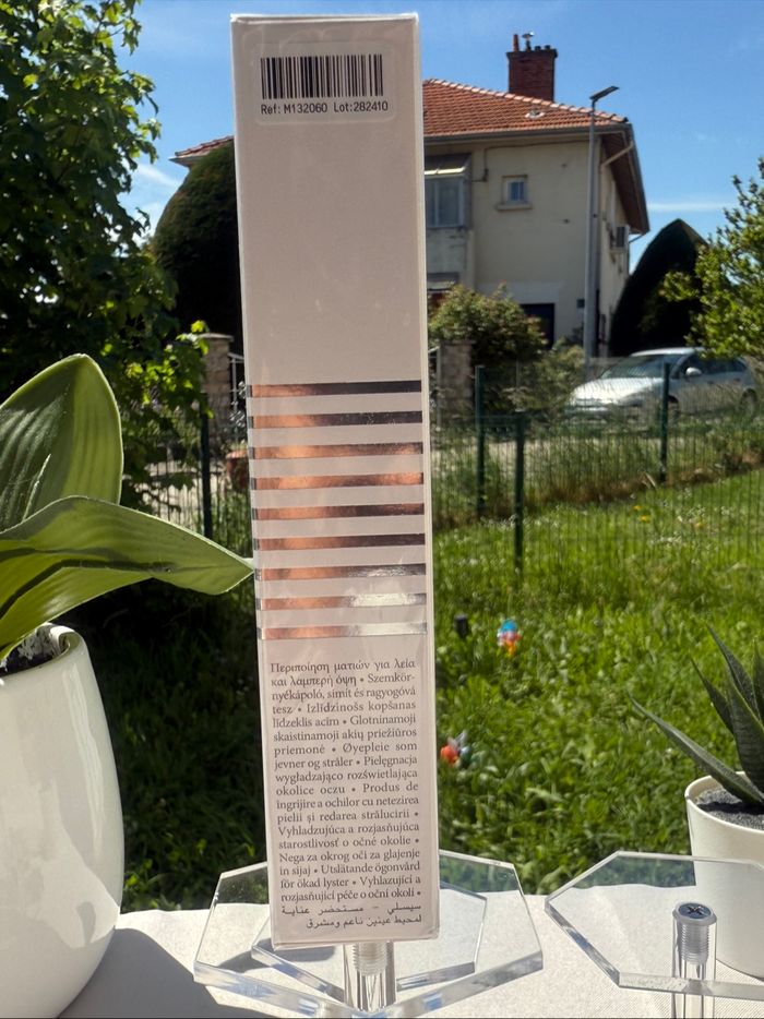 Sisley Paris – Contour des Yeux à la Rose Noire - photo numéro 5