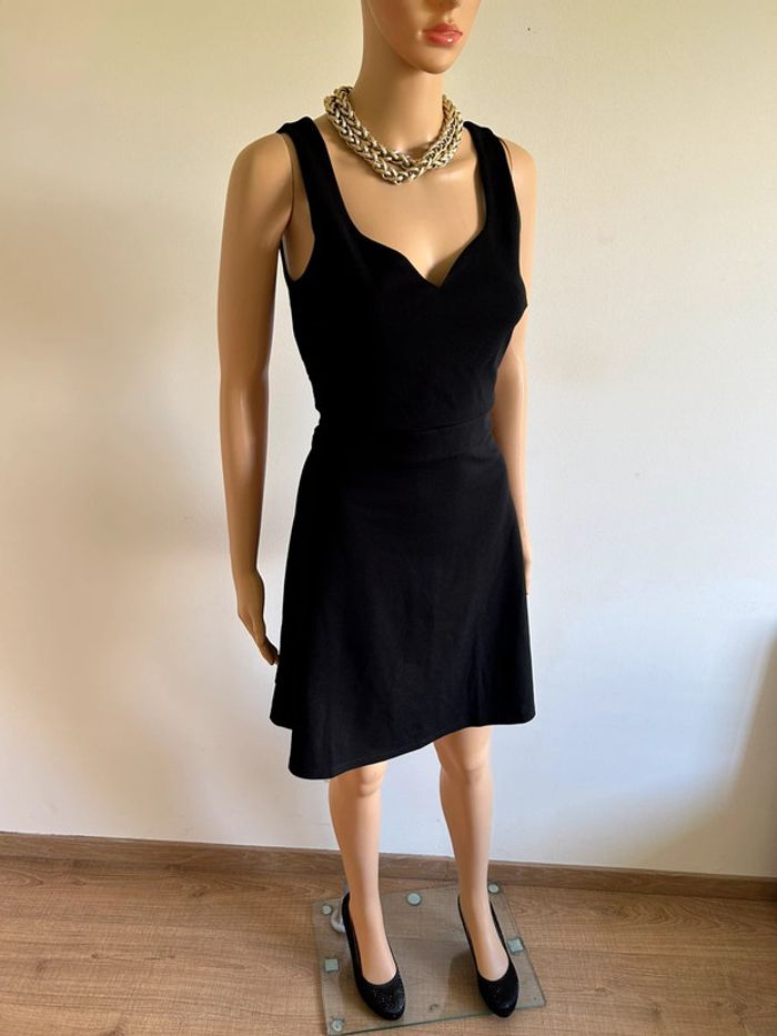 Robe noire sans manches Cache Cache taille 34 jamais portée - photo numéro 4
