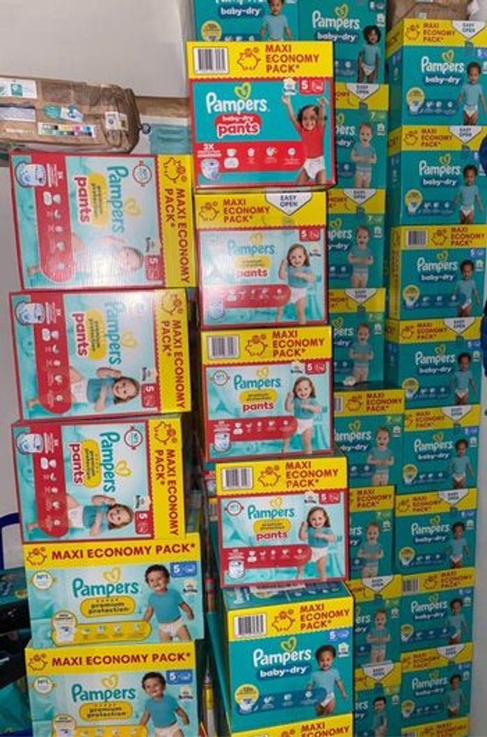 Couches Pampers - photo numéro 2