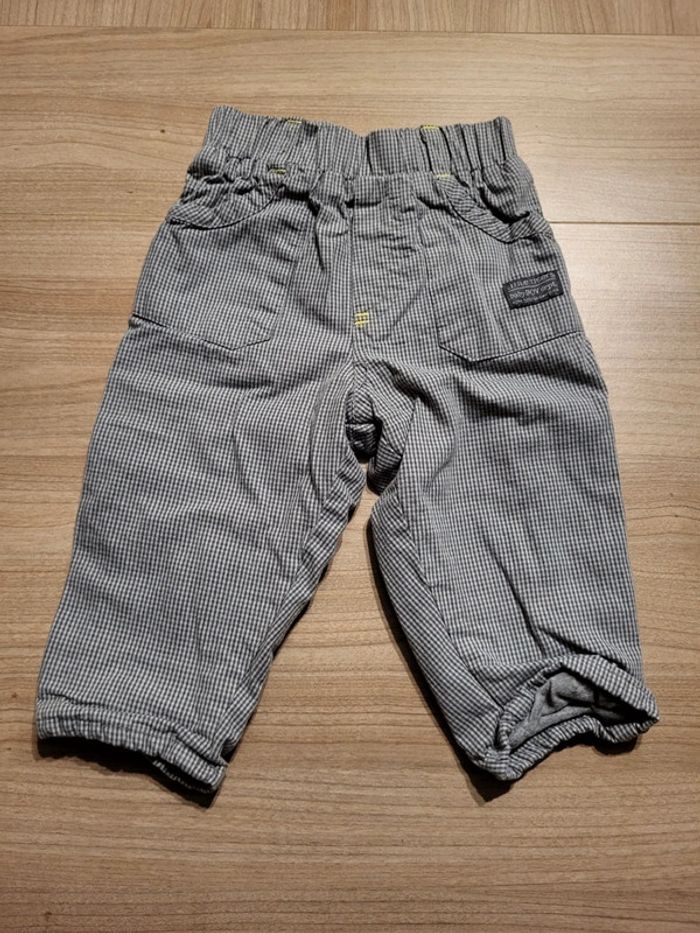 Pantalon taille 6 mois (67 cm)