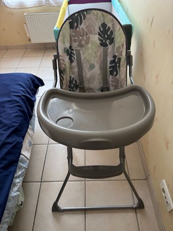 Chaise haute Tex Baby état neuf 