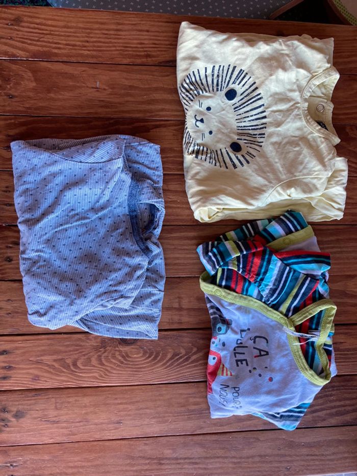 Lot pyjamas légers 6 mois