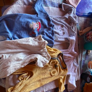 Lot pyjama velours garçon taille 3 mois