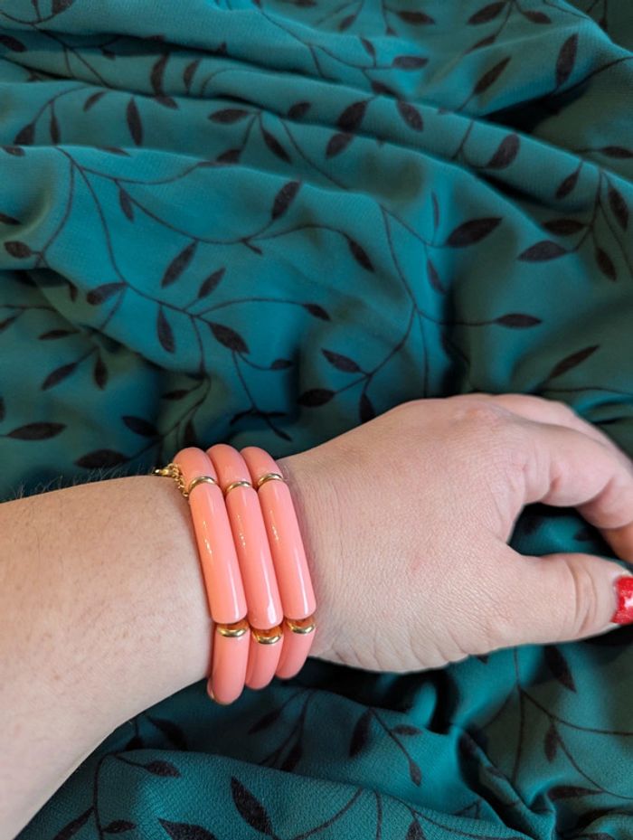 Lot de 3 bracelets tendance en résine corail - photo numéro 3