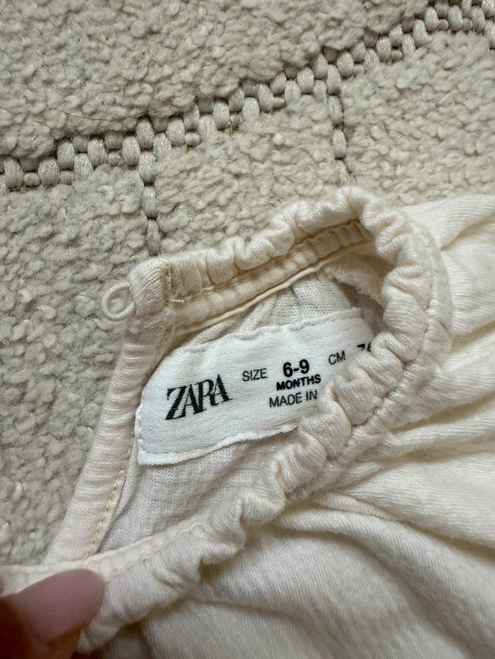 Blouse Zara 6-9 mois - photo numéro 2