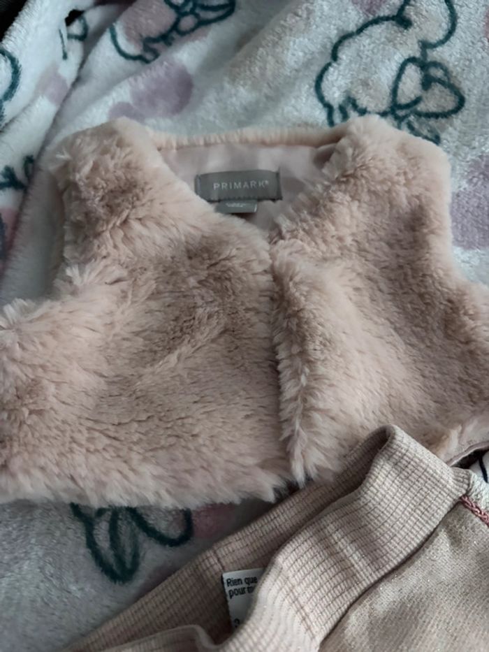 Ensemble 3/6 mois fille - photo numéro 2