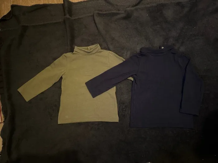 Deux sous Kiabi pull 24 mois