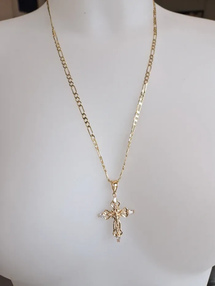 Collier fantaisie doré pendentif croix à strass