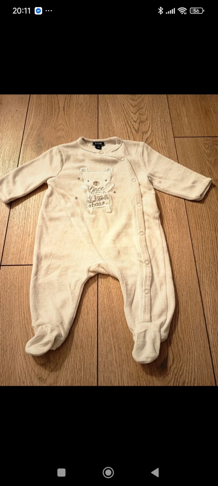 Lot pyjamas velours taille 3 mois - photo numéro 5