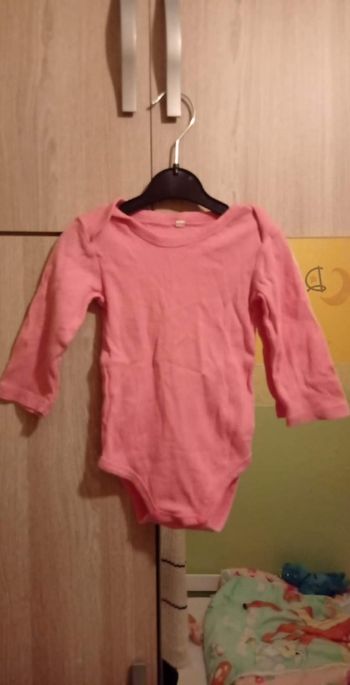 Body manches longues taille 80 (12 mois)
