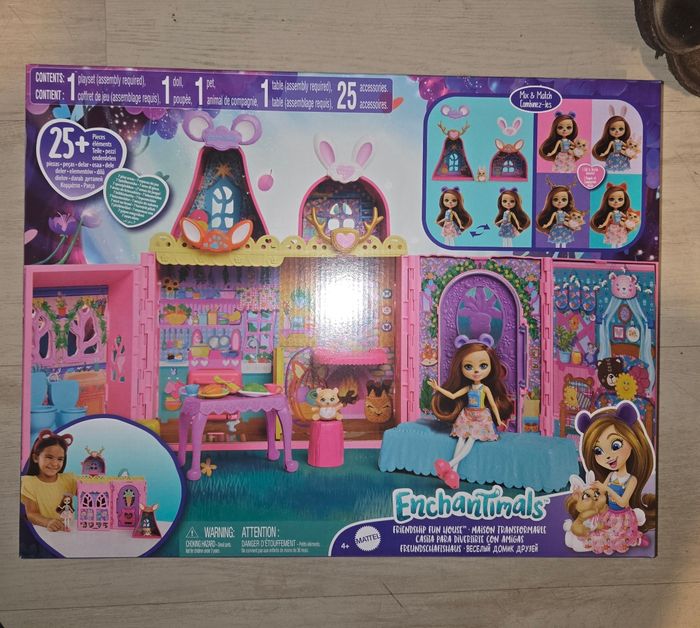 Maison de poupée enchantimals neuve