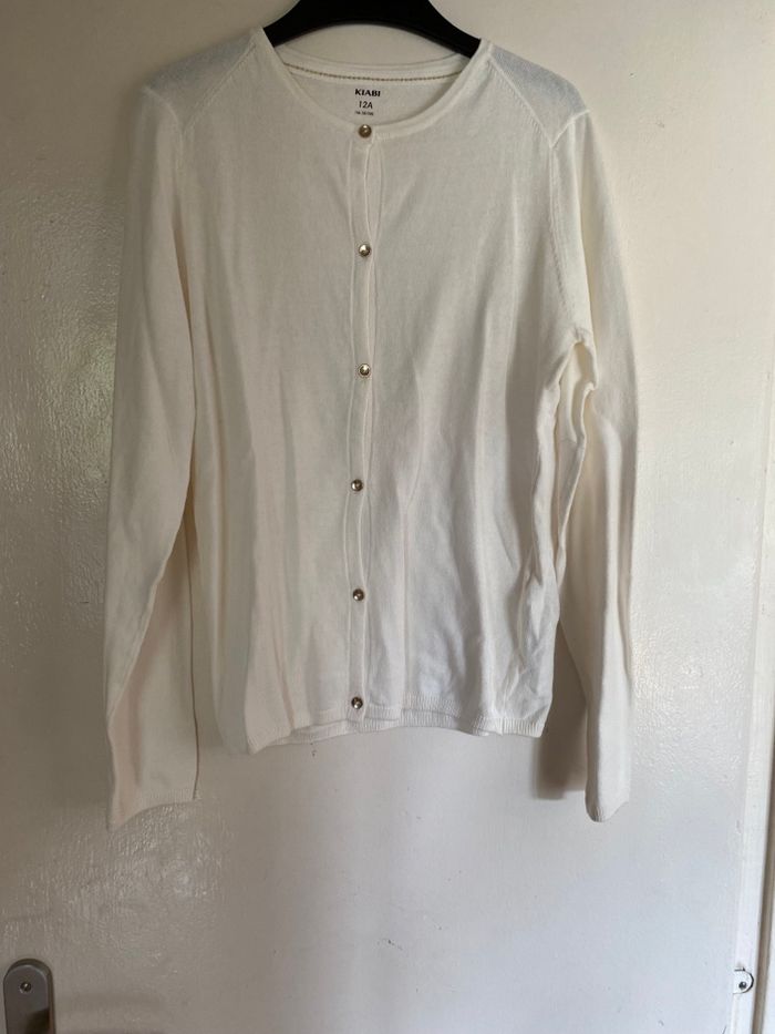 Gilet blanc pour fille. Taille 12 ans. KIABI