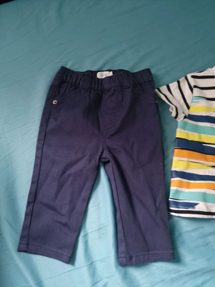 Pantalon et Tee-shirt bébé taille 6 mois neuf - photo numéro 5