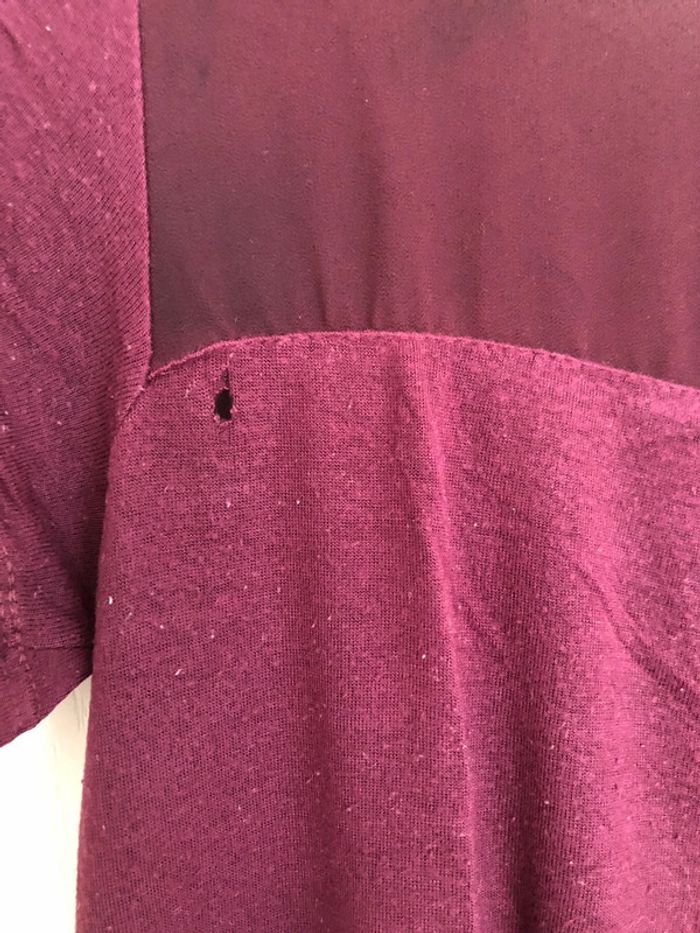 T-shirt bordeaux con trasparenza - photo numéro 4