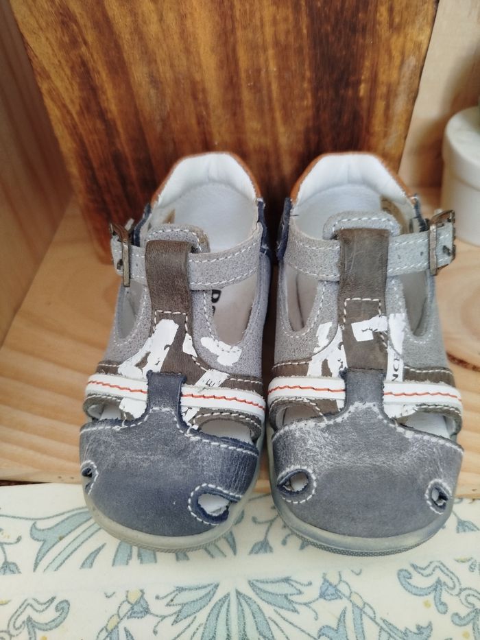 Chaussure - photo numéro 3