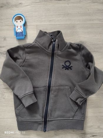 Petite veste Benetton 2 ans