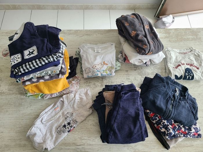 Lot vêtements 12 mois