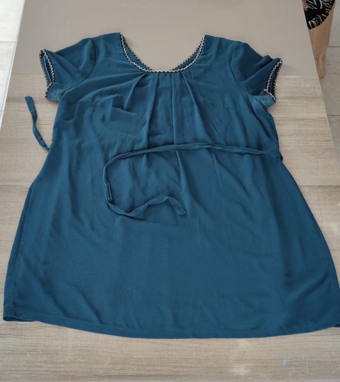Tunique couleur verte taille 50 marque Kiabi pour femme - photo numéro 4