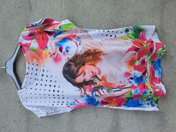 T-shirt Violetta