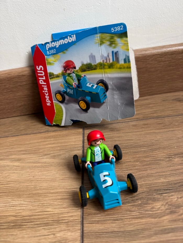 Playmobil 5382 enfant avec kart
