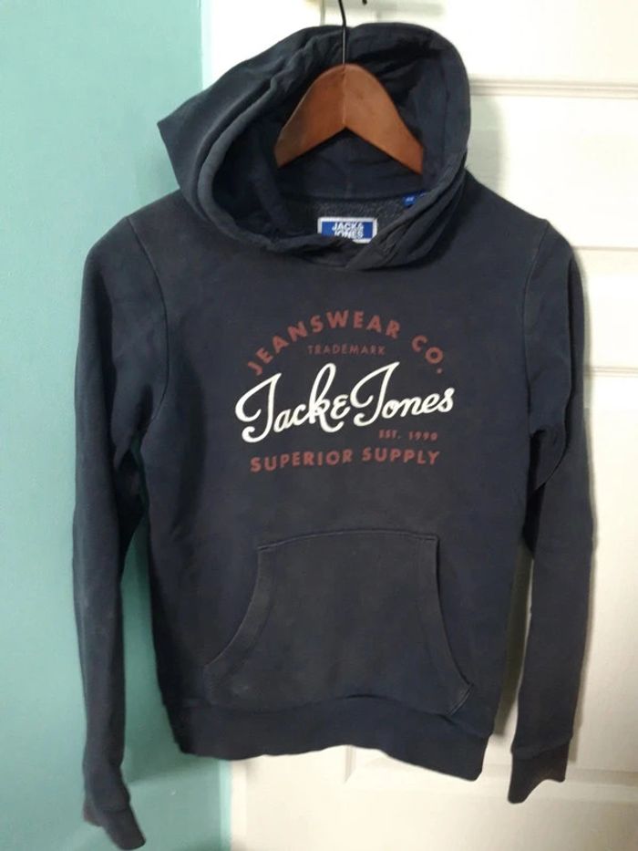 Sweat a capuche jack&jones Taille 152 (12 ans)
