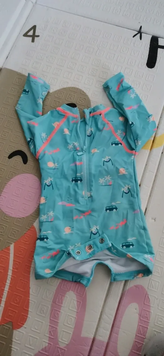Maillot de bain 6 mois - photo numéro 2