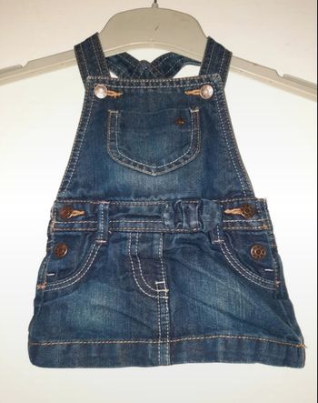 robe kiabi taille 1 mois