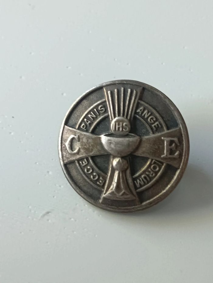 Broche - photo numéro 4