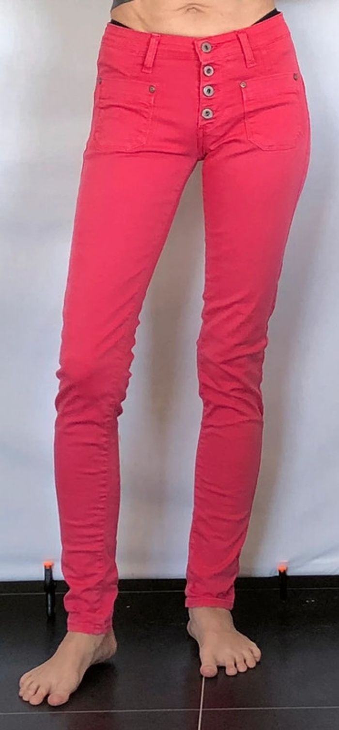 Jean rose vif taille basse slim Please taille Small / 34 36 très bon état - photo numéro 6