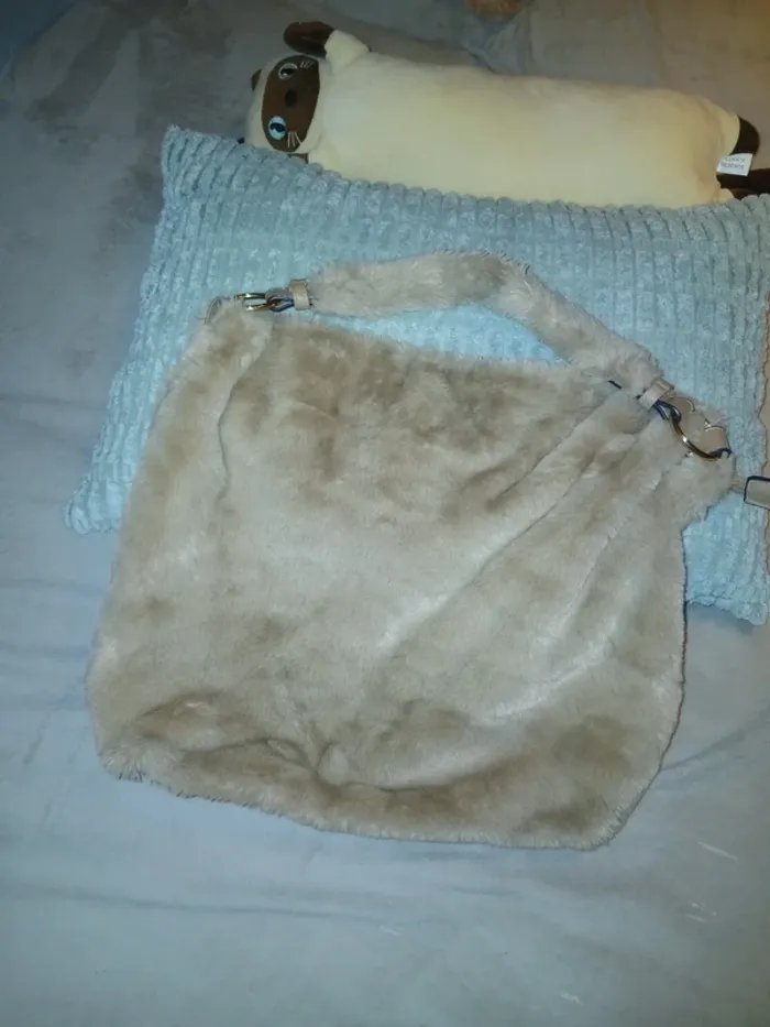 Sac a main en fourrure