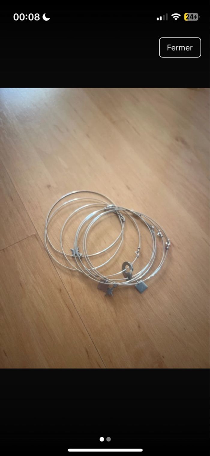8 bracelets joncs argentés