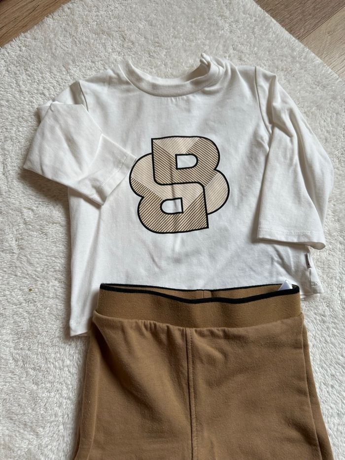 Ensemble boss  blanc et taupe 12 mois - photo numéro 2