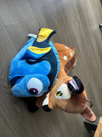 Lot de 2 Peluche Disney Bambi et dory