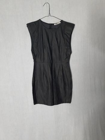Robe noire simili cuir