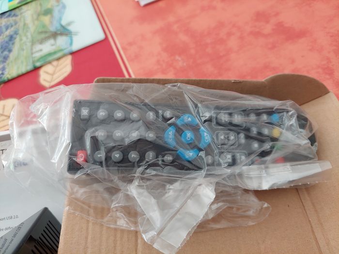 Récepteur enregistreur TNT HD - photo numéro 4
