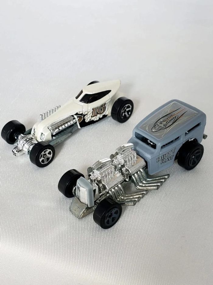 2 Racing cars Hot Wheels Sweet 16 + Way 2 Fast - photo numéro 2