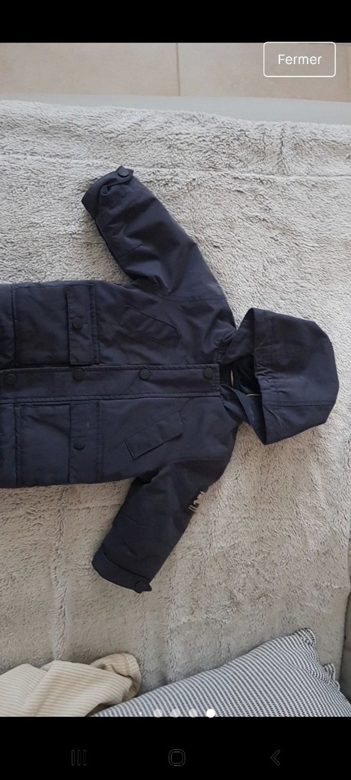 Manteau Burberry 9 mois - photo numéro 6