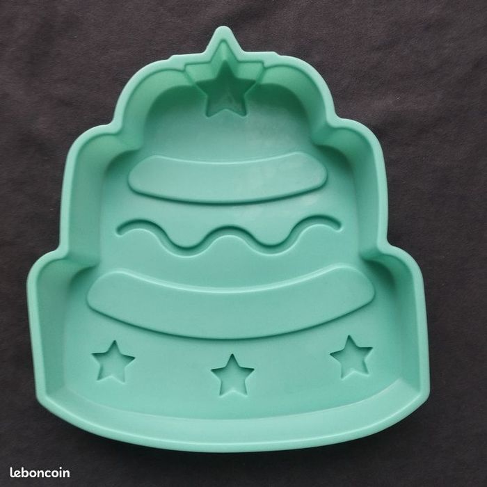 Moule en silicone forme gâteau festif Neuf - photo numéro 4
