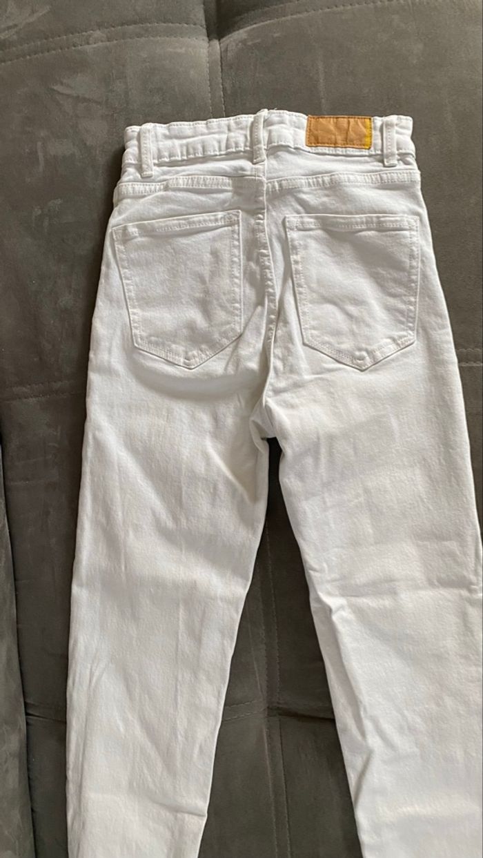 Jean blanc stradivarius